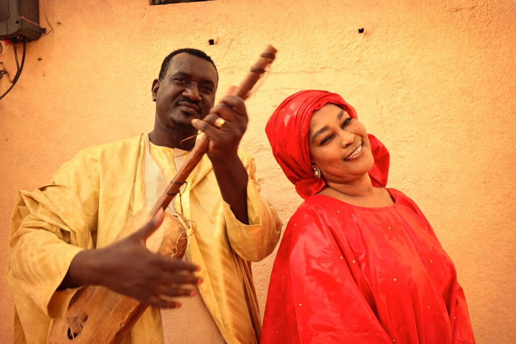 Bassekou Kouyate & Amy Sacko